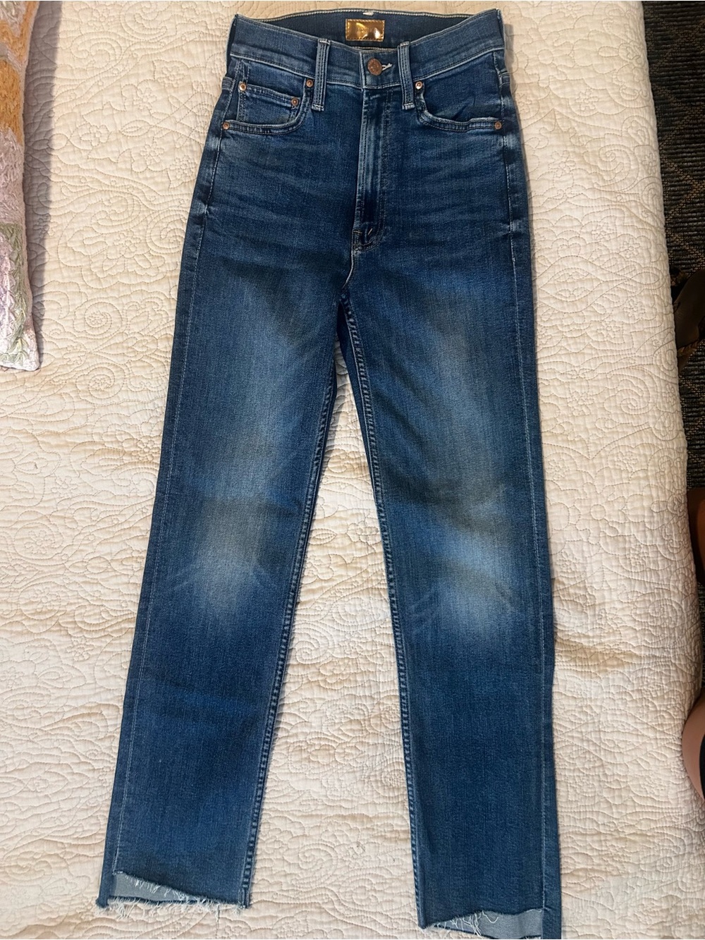 MOTHER High Waisted Rider Ankle Step Fray Jeans Size 23 Over The Top
